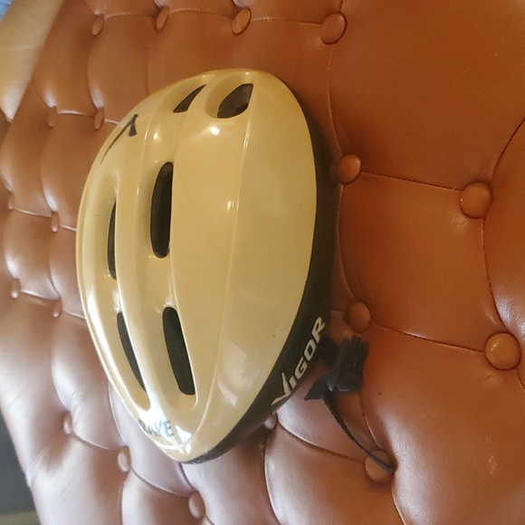 VIGOR (RAVE) BIKER HELMET. S/M - Picture 9 of 10